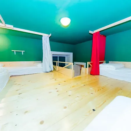 דירות בוקרשט Cloud 9 House מראה חיצוני תמונה