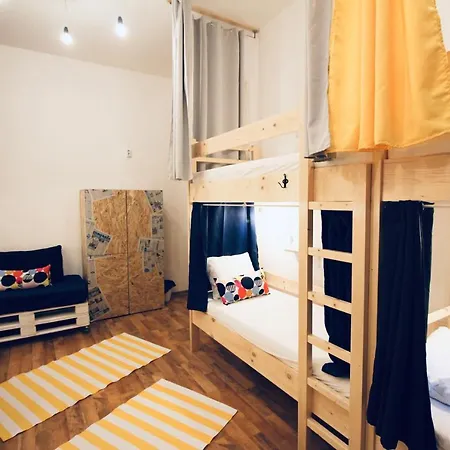 דירות בוקרשט Cloud 9 House מראה חיצוני תמונה